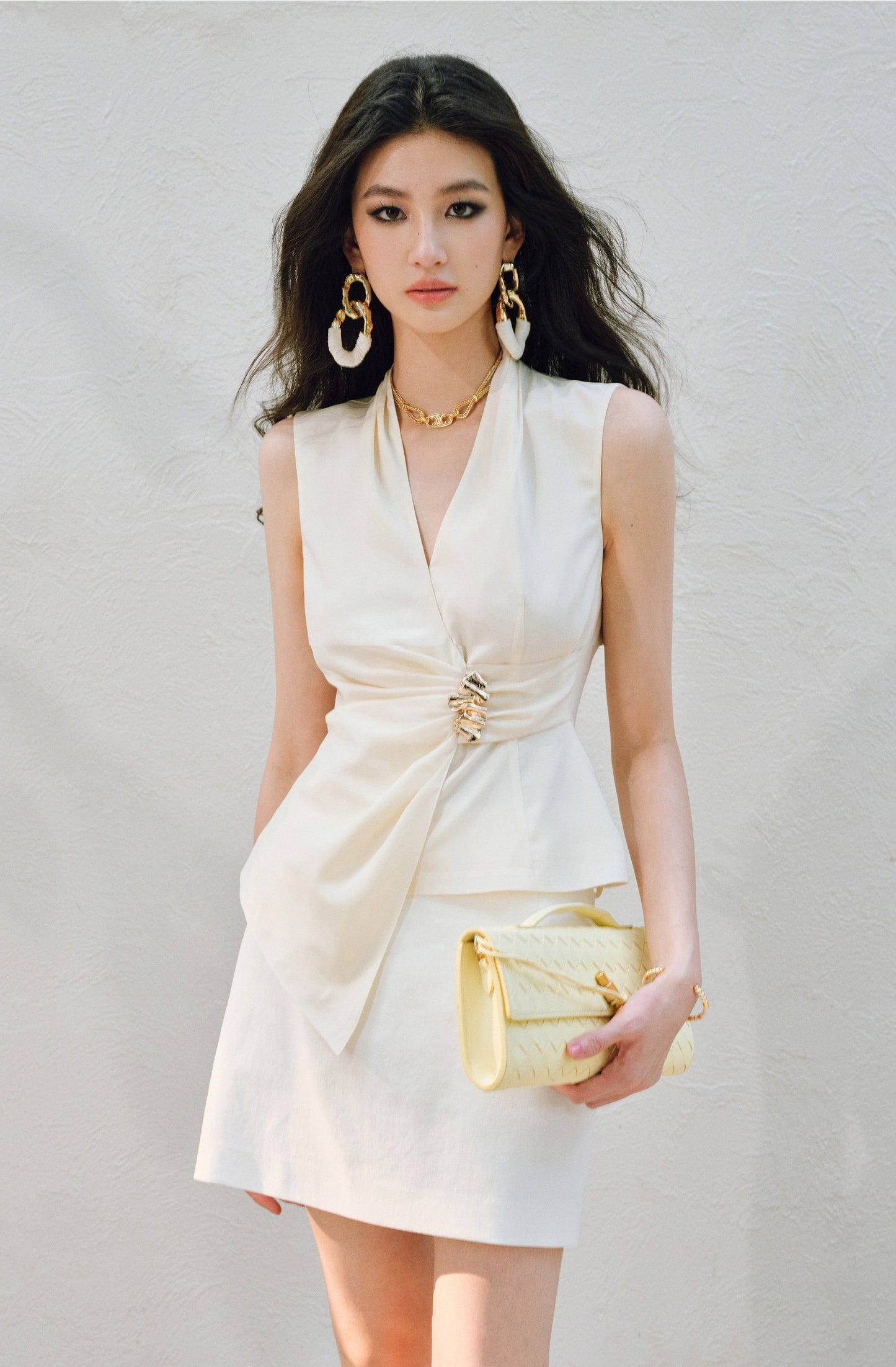 WANGXO | Innovative Weaving Texture Overlapping V-Neck Sleeveless Top -KEIA