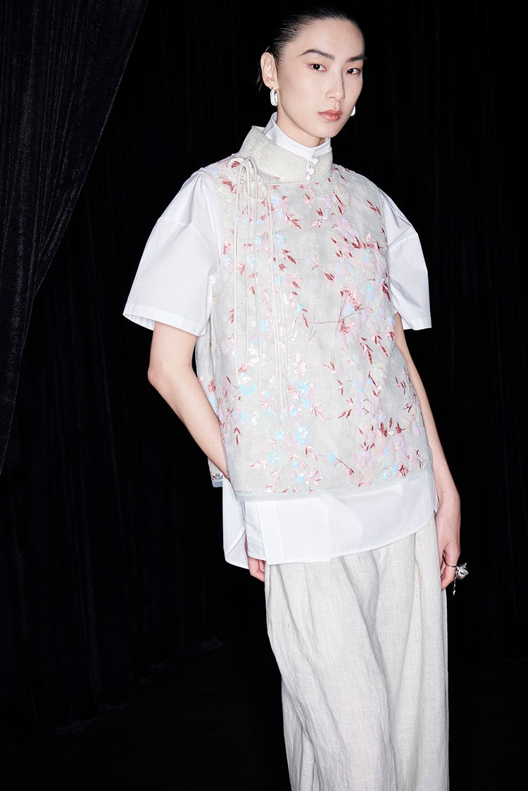 M essential Mackay designer beaded pavé embroidered linen vest - ELONIA.