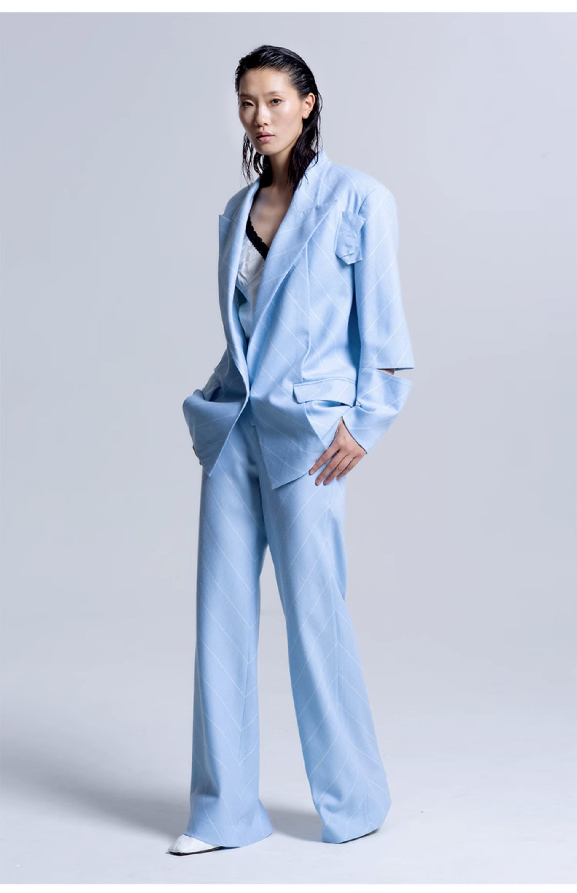 LEDIM W OBLIQUE WIDE-LEG TROUSERS SUIT PANTS - LiO S / Blue Pre-sale LEDIM W OBLIQUE WIDE-LEG TROUSERS SUIT PANTS - LiO S / Blue Pre-sale