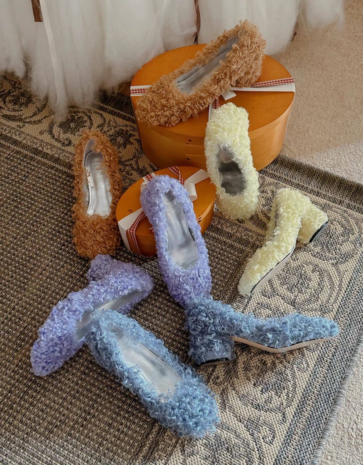 B-FEl lambswool shoes rolled mid heel-BUBA.