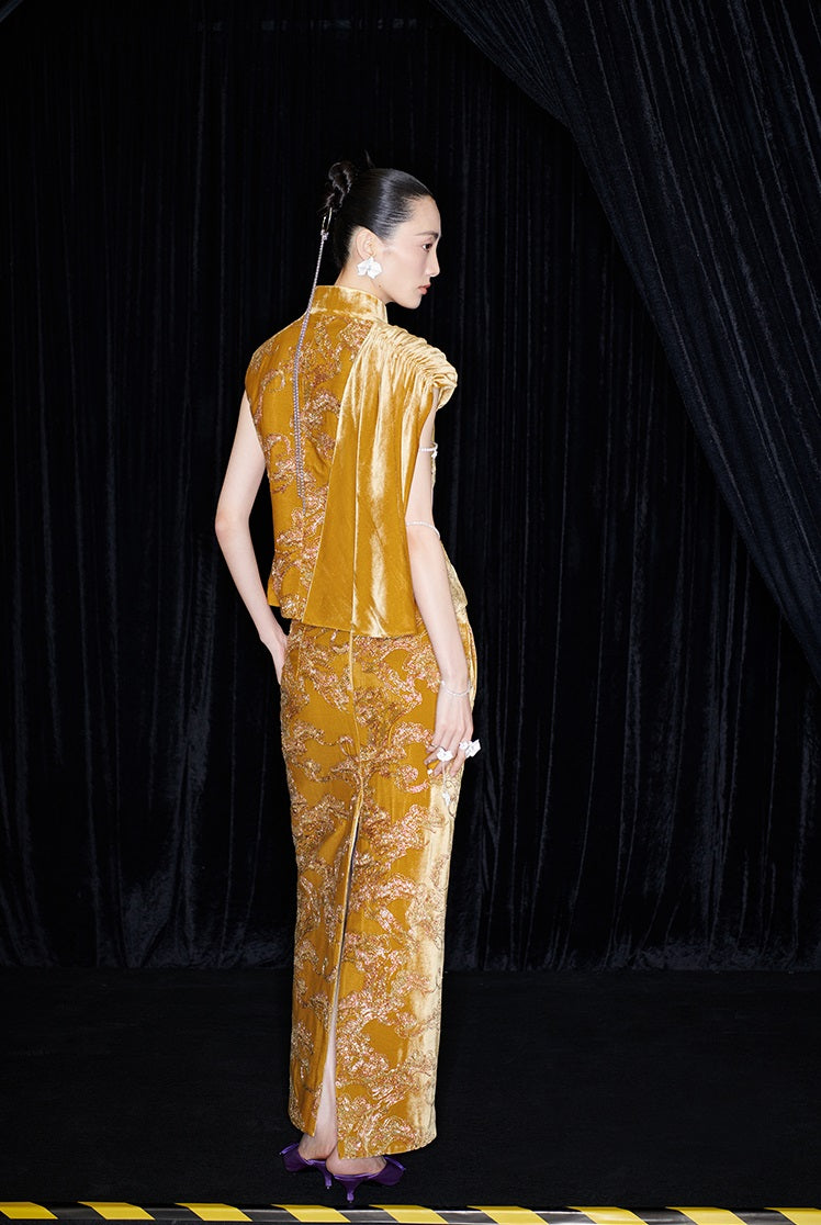 M essential Marquette designer Juyi velvet drape structure slim side vest - STREAM.