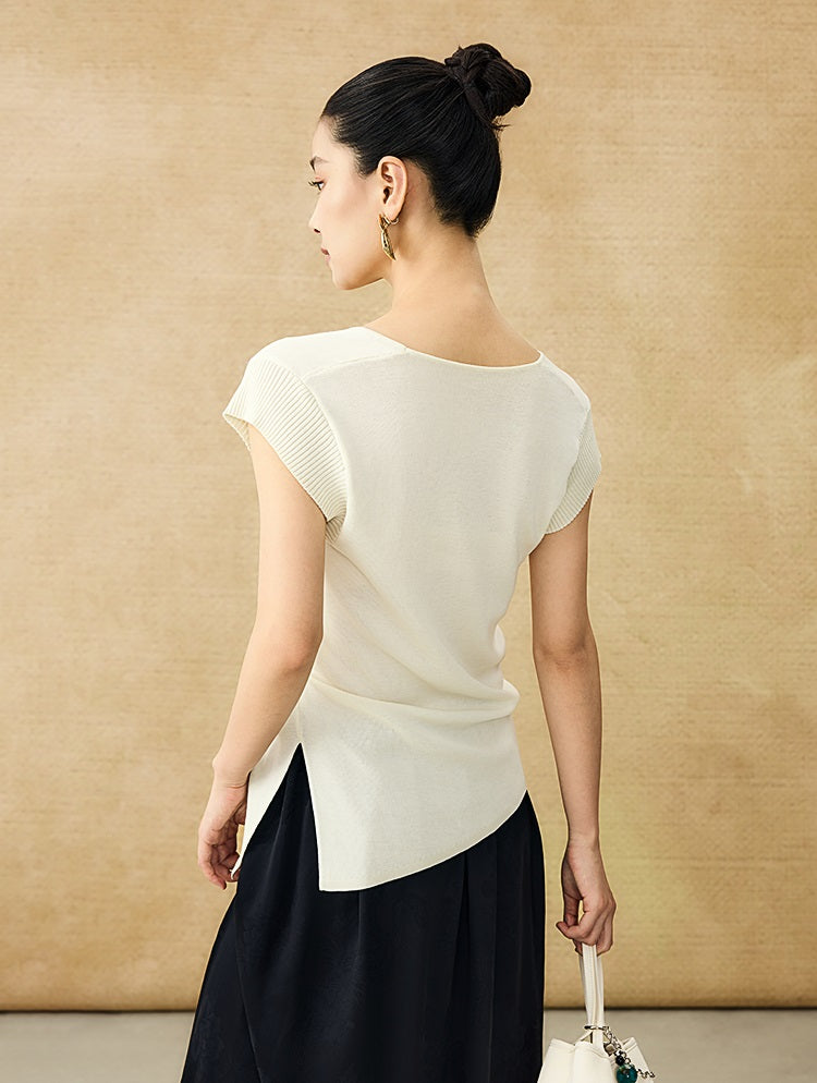 HECO Chinese Versatile Beveled Side Buckle V-Neck Knit Top - BREA.