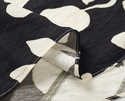 COMME MOI  black and white printed slit hip skirt - JENIFER.