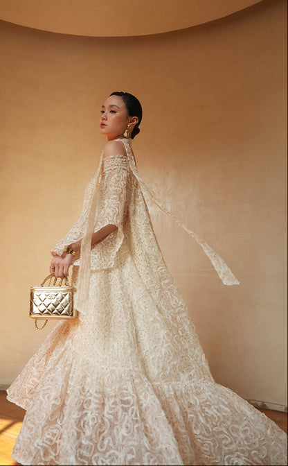 LE VENT&TES AILES Luxury One-Shoulder Dress with Heavy-Duty Lace Jacquard Detailing - ZORA