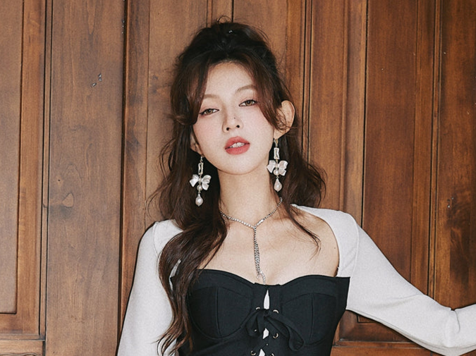 DOLLY Luxury Pretty Retro Style Bow Diamond Tassel Chic Earrings-EDITA