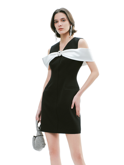 YES BY YESIR | Ye Qians V-Neck Dress with Contrasting Butterfly Sleeves -LORENZA.