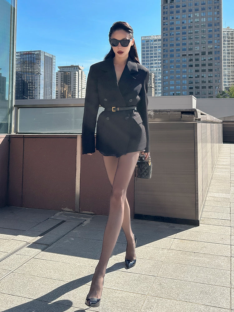 Le Palais Vintage High End Black Stylish Loose Suit Royal Style Suit - Alina.