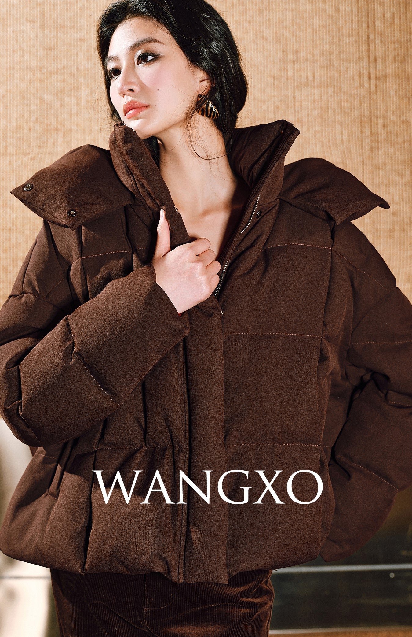 WANGXO | Lock-Temperature Hollow Yarn Hooded Short Down Puffer Jacket - VILA.