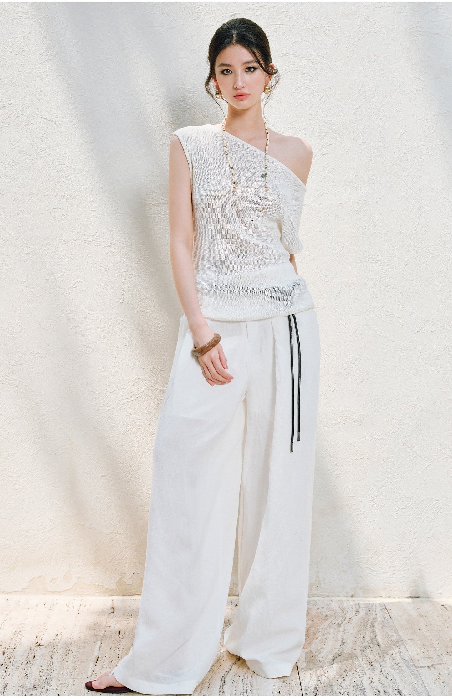 WANGXO |Linen Delicate Knit Slant Shoulder Top & Tailored Straight Pants with Airy Elegance Suit Set -RAYA