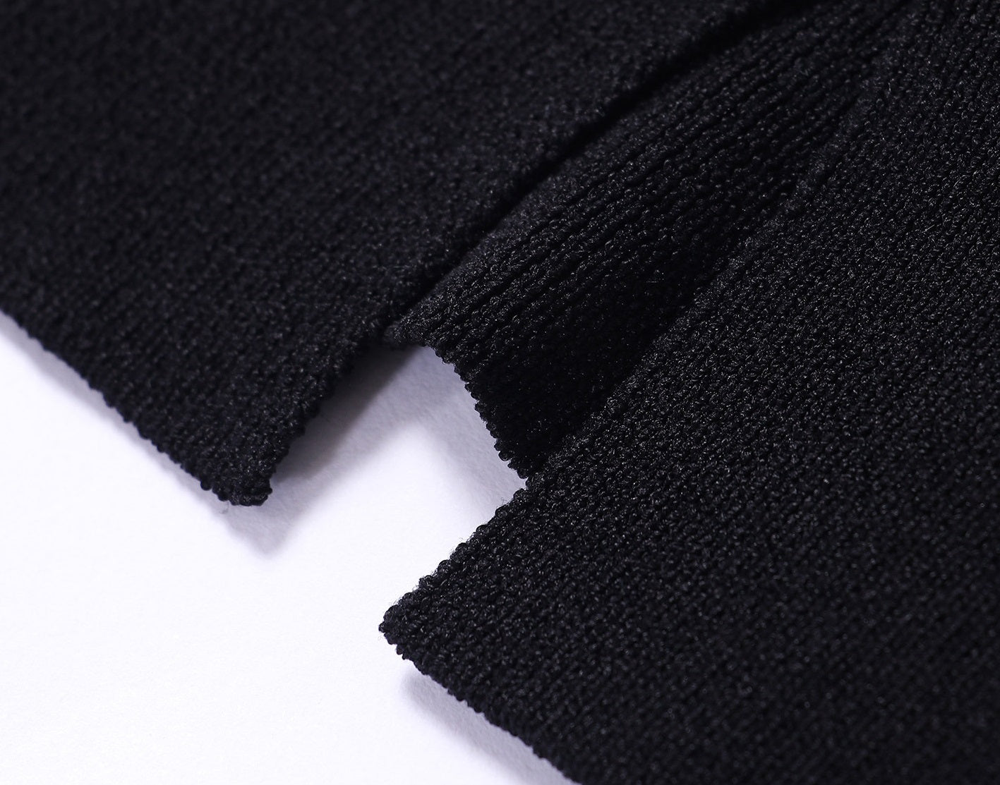 WANGXO | Soft Glutinous Knit & Contrasting High-Quality Denim V-Neck Slim Top -NIVA