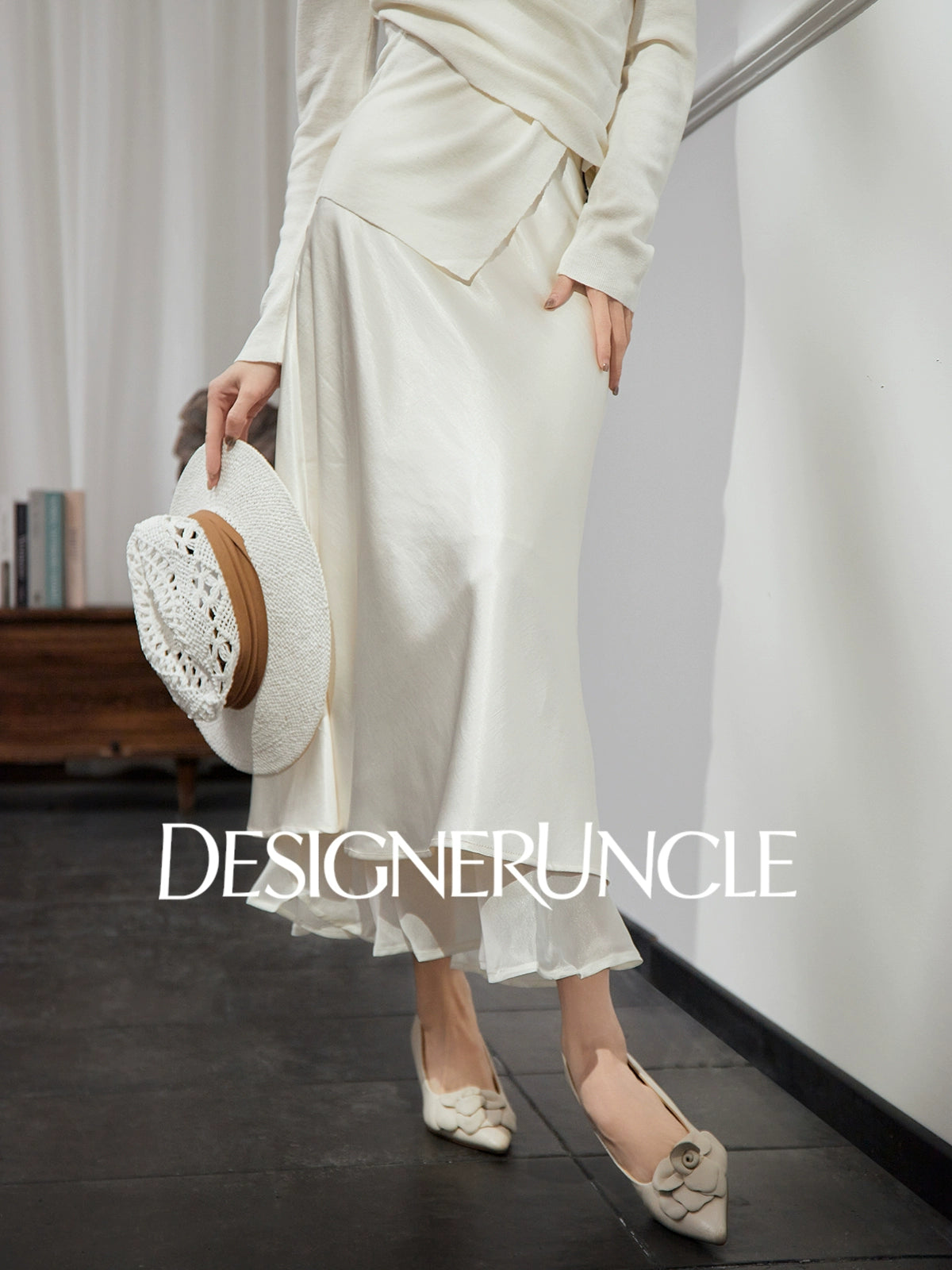 DGU "Yelan" high-waisted black mid-length skirt - HUNTIX.