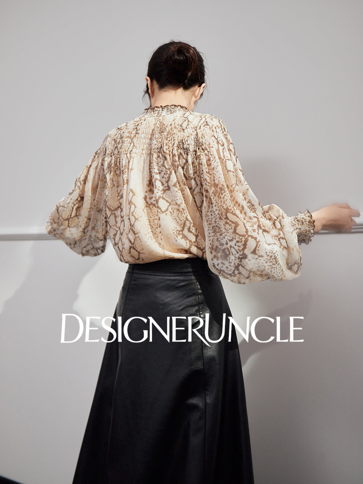 DGU "Linglin" snake print chiffon shirt high-end long-sleeved top - FAVOUR.