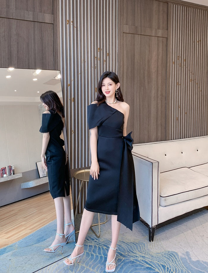 DOLLY Elegant French Style Slant Collar Sleeveless High Waist Midi Dress-QUINNE