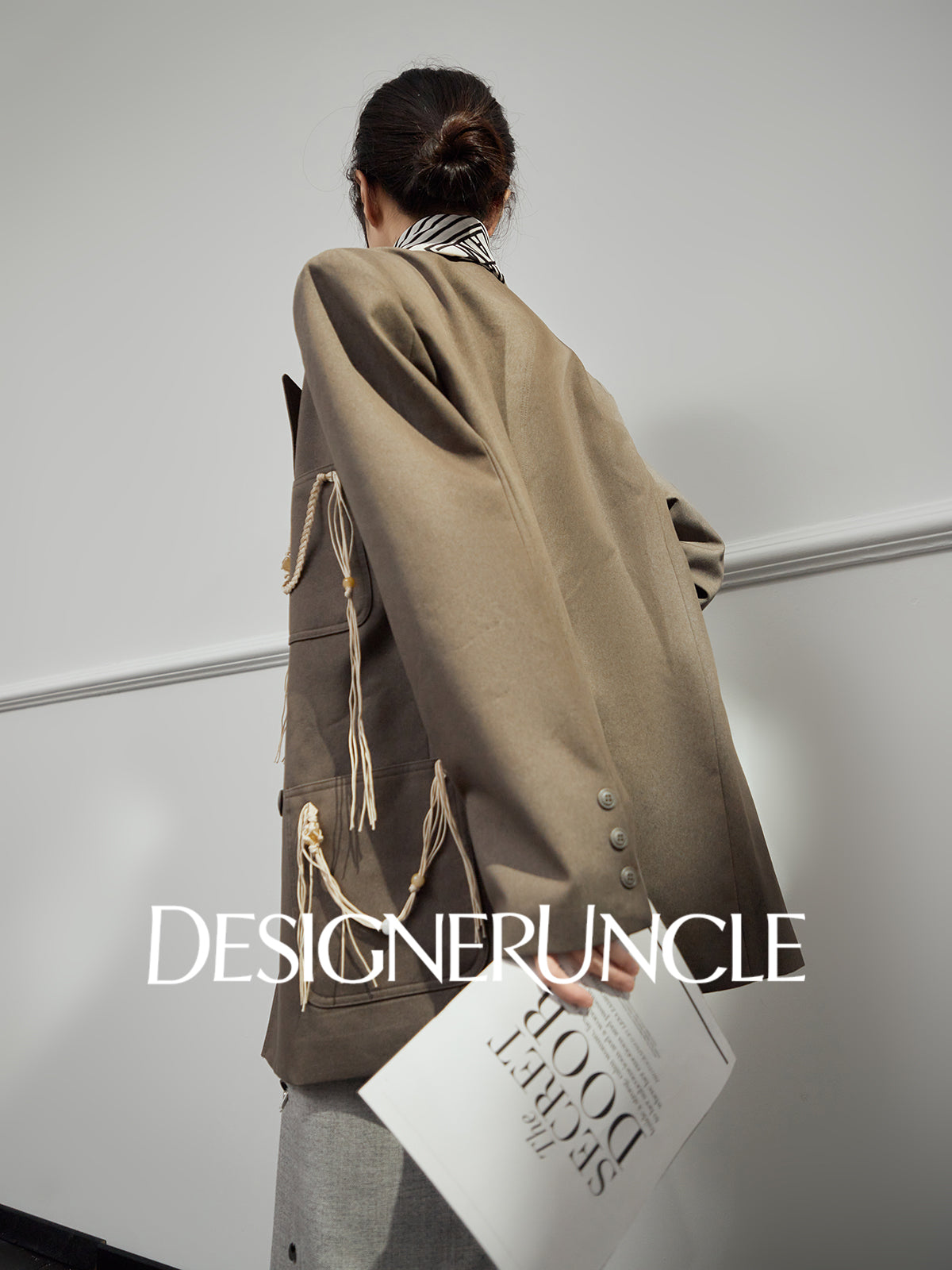 DGU "Sugu" khaki short jacket new commuter versatile small fragrant blazer - Felix.