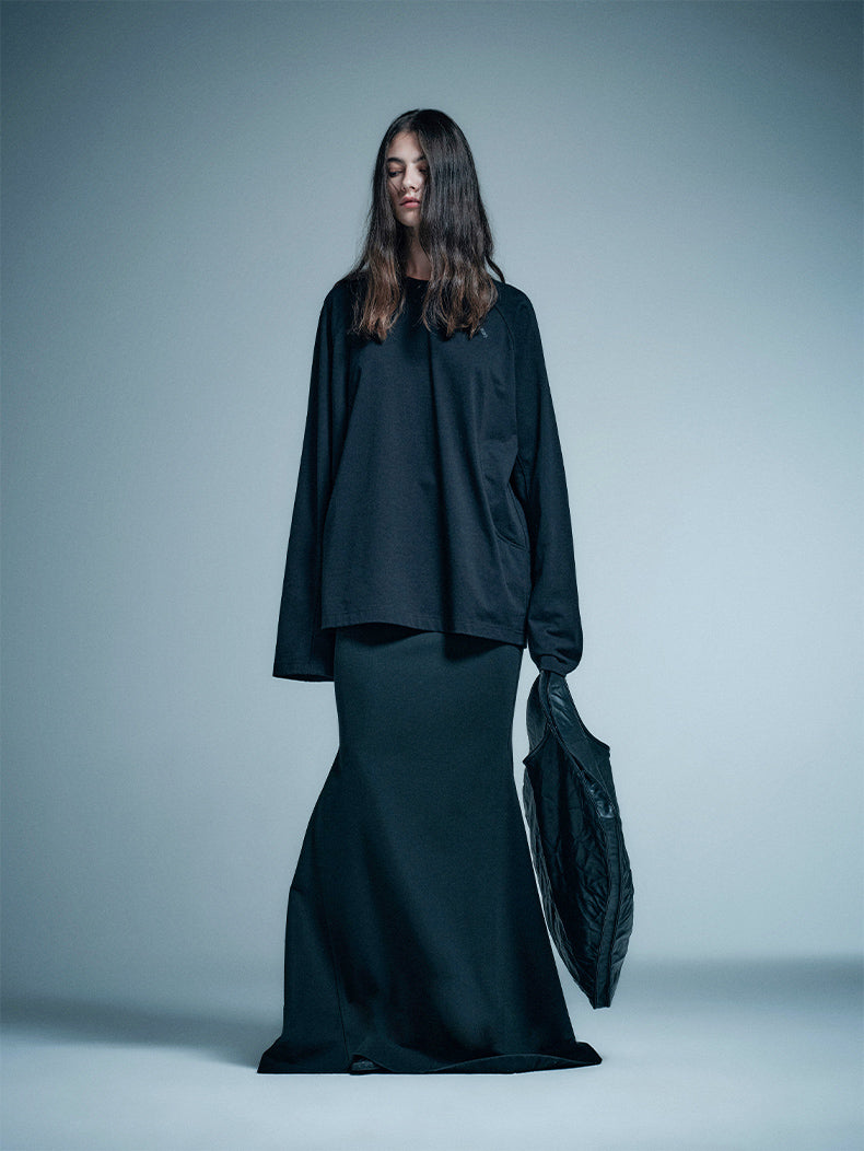 ANNAKIKI Black Structure Stitched Loose Long Sleeve Top-MUNI