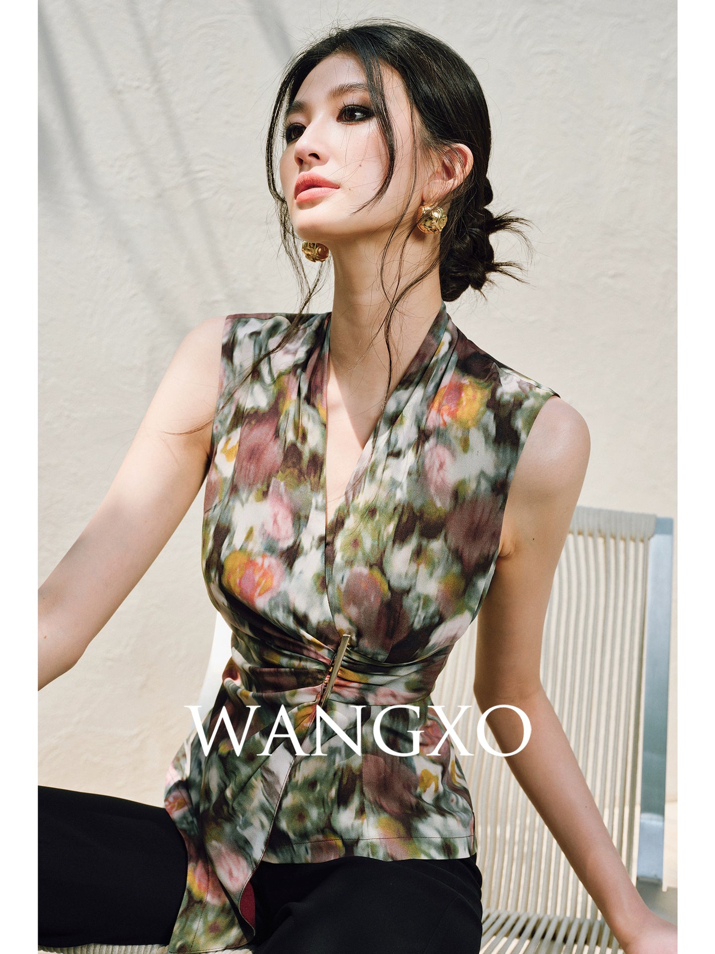 WANGXO | Innovative Weaving Texture Overlapping V-Neck Sleeveless Top -KEIA