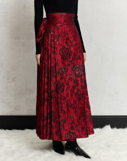 HECO Wear Gold Wire Embossed Horse Face red high waist pleated Skirt - burn.