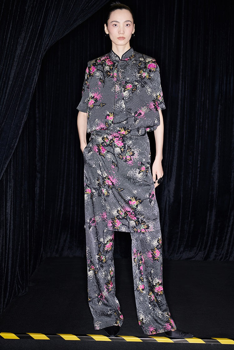 M essential Mackay designer cherry blossom print beads down short vest - LAND.