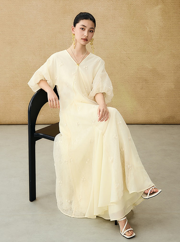 HECO  New Chinese Embroidered V-Neck Puff Sleeve Dress - CORAINE.