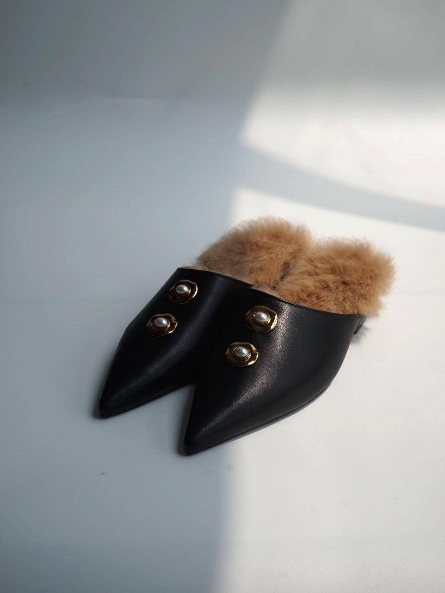 B-FEI black leather single shoe with metal buckle-MAI.