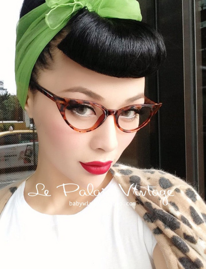Le Palais Vintage Original Limited Edition Barbie Pink Cat Eye Glasses-Baby.