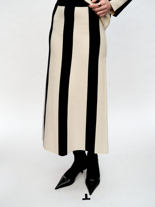 SERRER Black and white vertical stripe knitted slit long skirt - ETHAN.