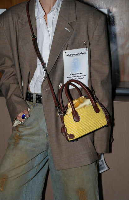 IUBALLET Elegant Woven Little Hand Bag  - PHENOM.