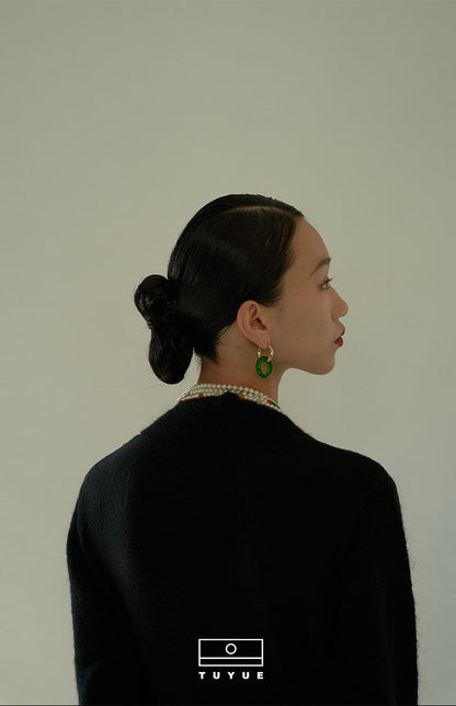 TUYUE Vintage Brass Silver Plated Plain Circle Onyx Earrings- TRISHA.