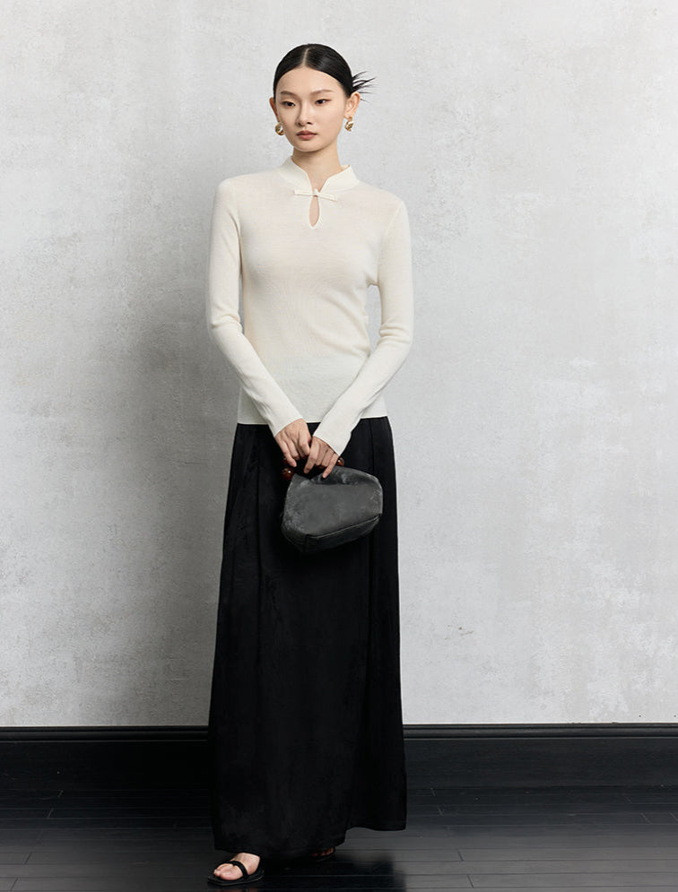 HECO Plain Worsted Wool Cheongsam Collar Buckle Knitwear - close.