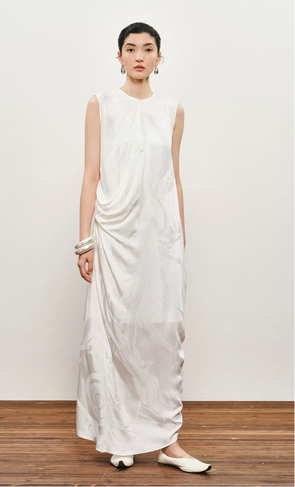 ZHUCHONGYUN White Dark Texture Pleated Sleeveless Dress-KATAKURI.