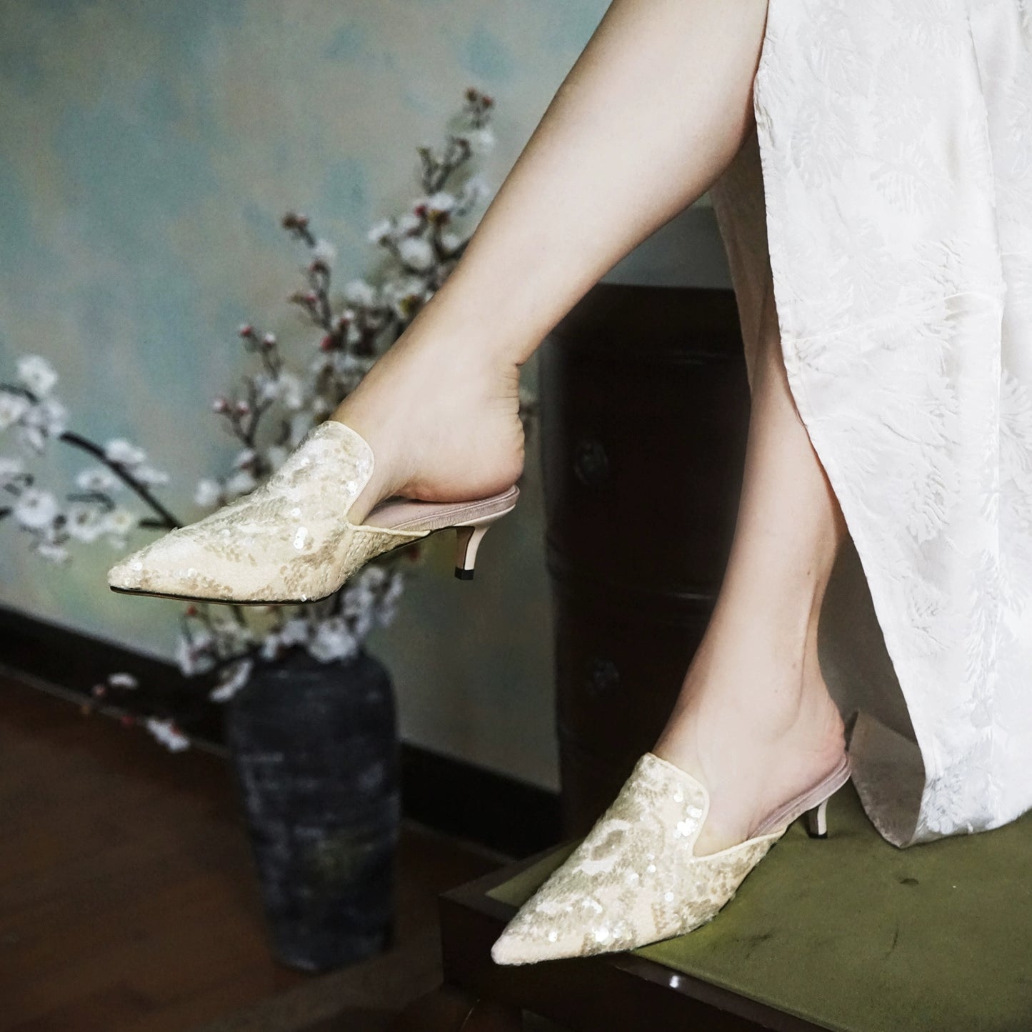 B-FEI Niche Embroidered Pointed Semi-Toe Kitten Heel Mules-IMMU.
