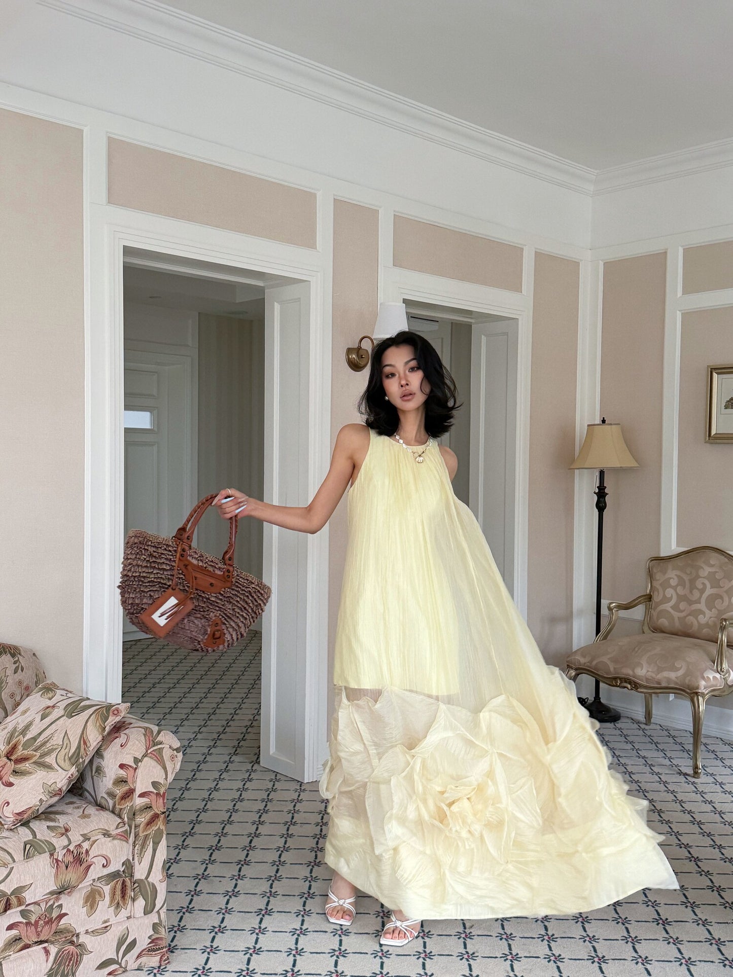 MEI SANGUAN Yellow sleeveless 3D flower long dress - ERICA