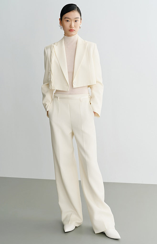 COMME MOI Lu Yan designer's new wool twisted short suit - DECKS.