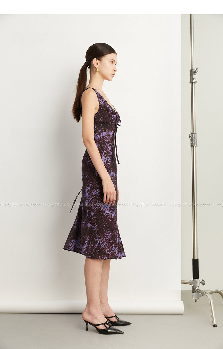 Black Label French holiday Style Purple V Neck Lacetic Sleeveless Dress - Osiiy