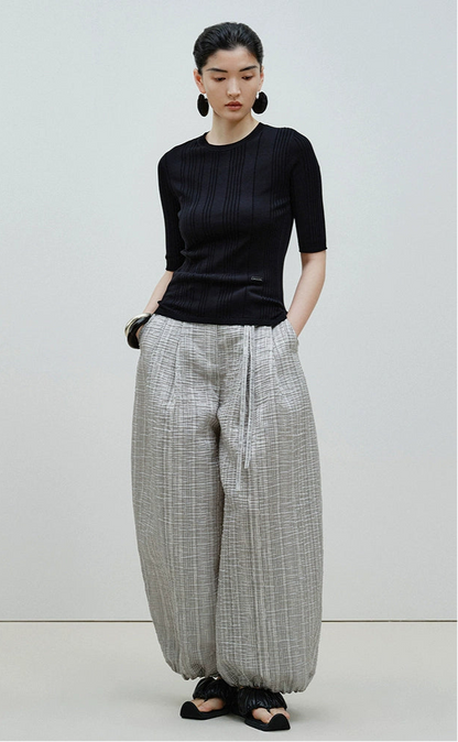 ZHUCHONGYUN black simple mid-sleeve slim knit top-IKARI.