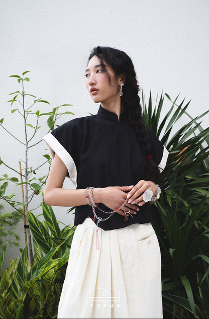 TUYUE Black Asymmetrical Placket Crisp Short Sleeve Top- MERLIN.