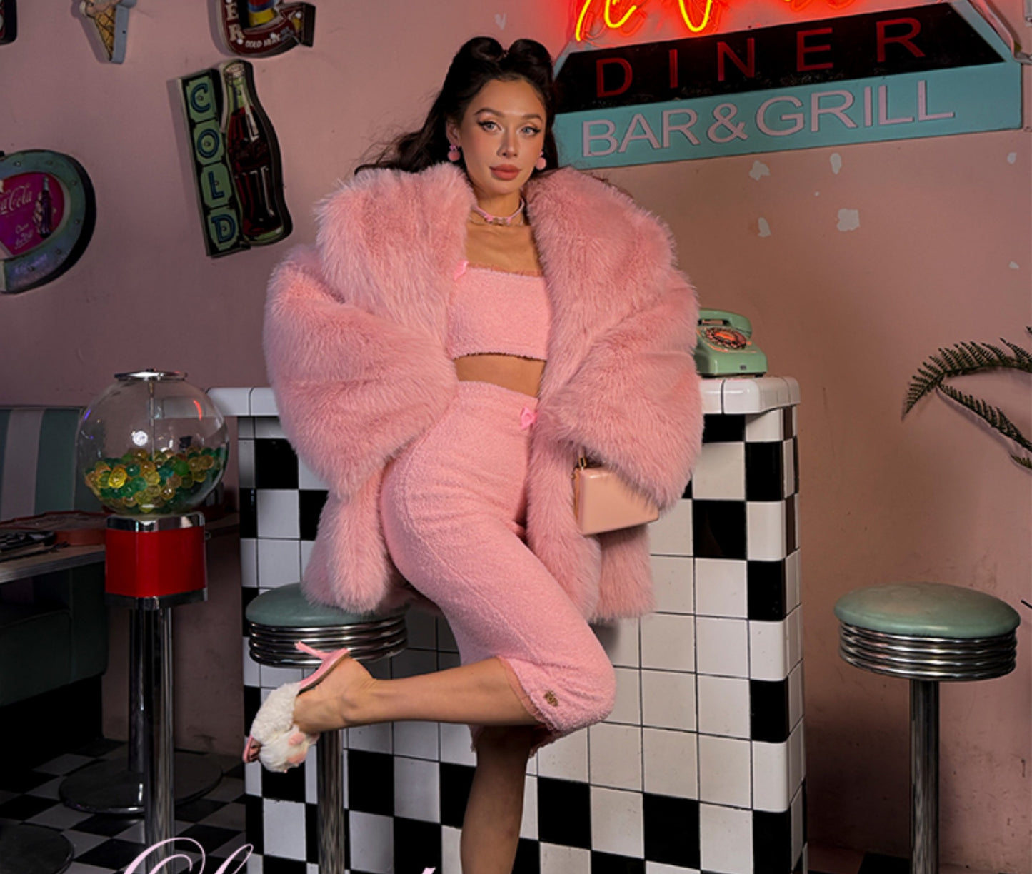 Le Palais Vintage Original Pink Luxury Fox Fur Jacket-KIRIYAMA.