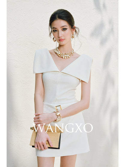 WANGXO | Fine Glitter-Sprinkled Silver High-Elastic Hemp Knit  Layered V-Neck Slim Elegant Top -SANA