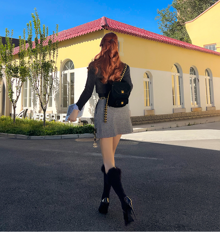 Le Palais Vintage Original Retro Irregular Long Woolen Houndstooth Skirt- VERA.