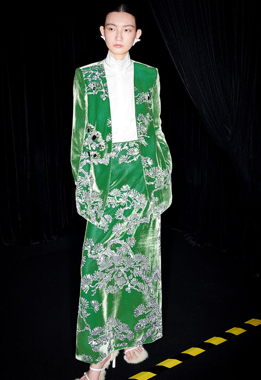 M essential Mackay designer silver-pine velvet-embroidered beaded coat - cain.