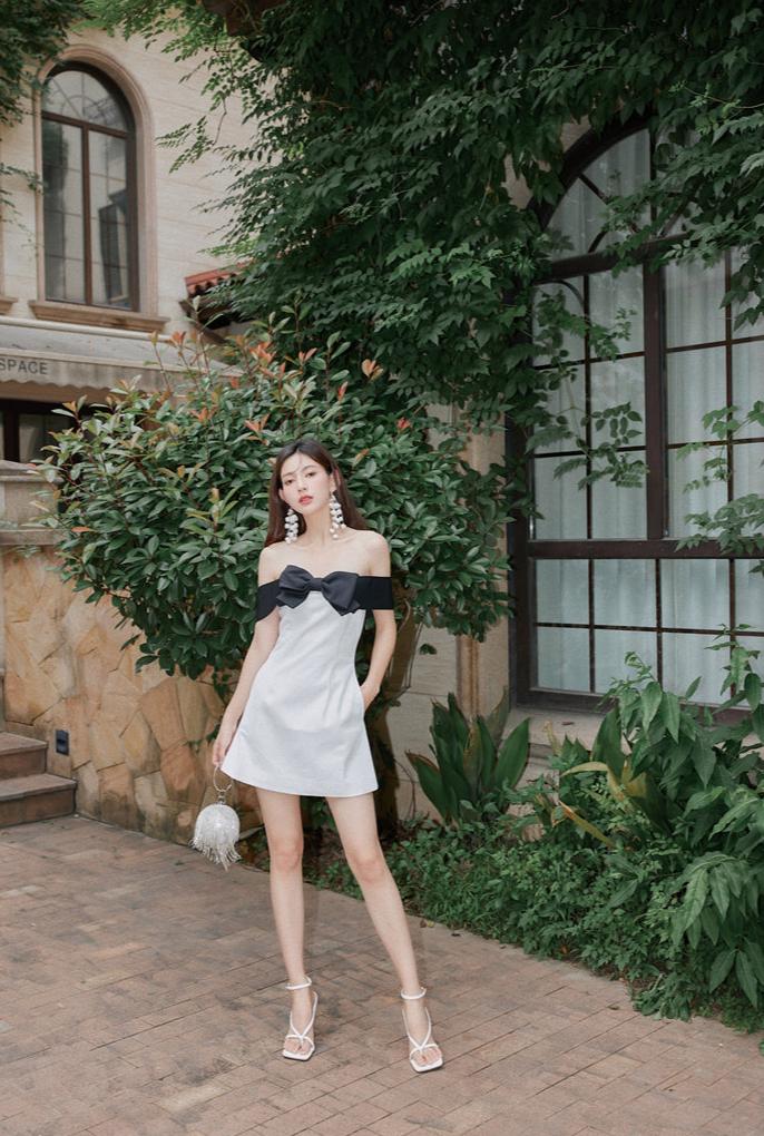 DOLLY High End Black Bow Off Shoulder Bandeau White Short Dress-ANDRA