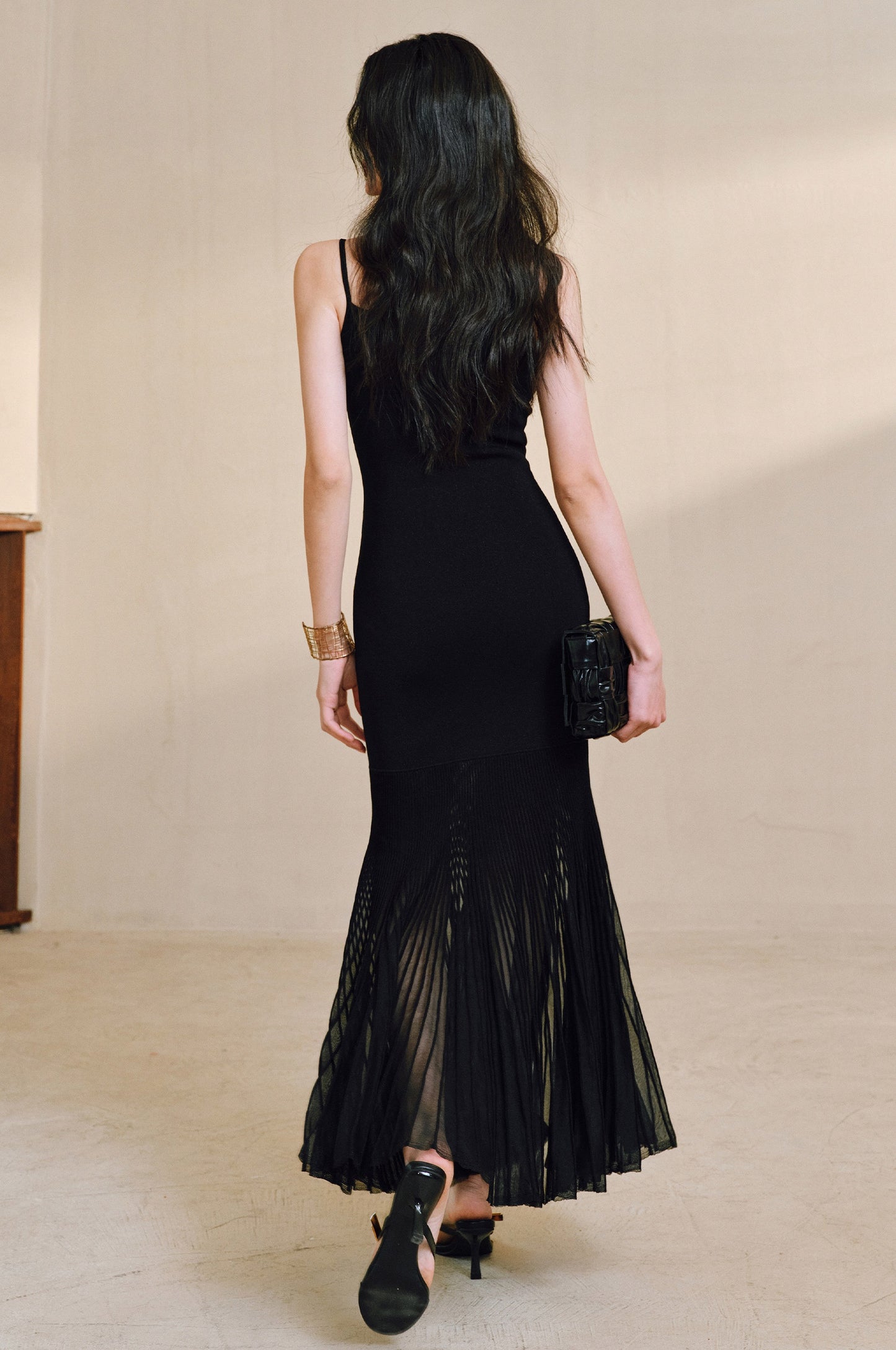WANGXO | High-Quality Linen Tulle Temperament Suspender Fishtail Dress-LÉYA.
