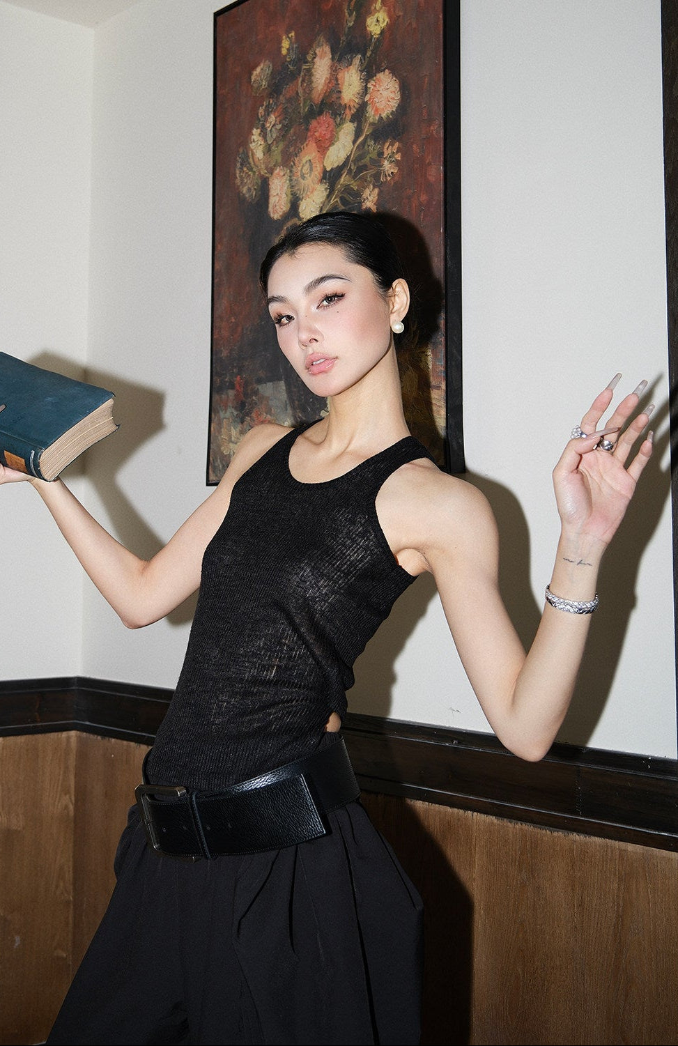 MEI SANGUAN Black sleeveless vest camisole - AVA