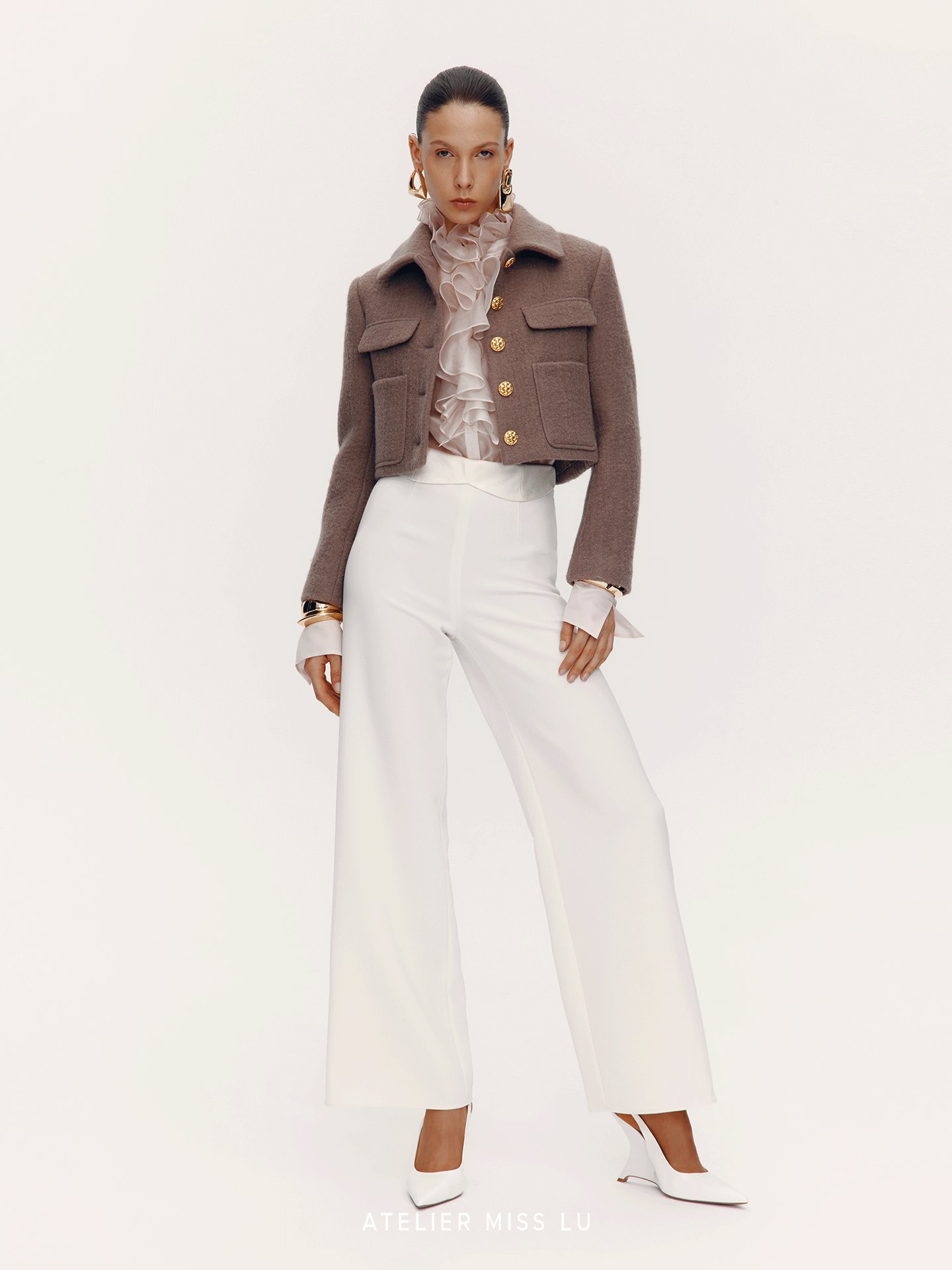 ATELIER MISS LU Flower Buckle Sheep Wool Shape Short Coat - LEAN.