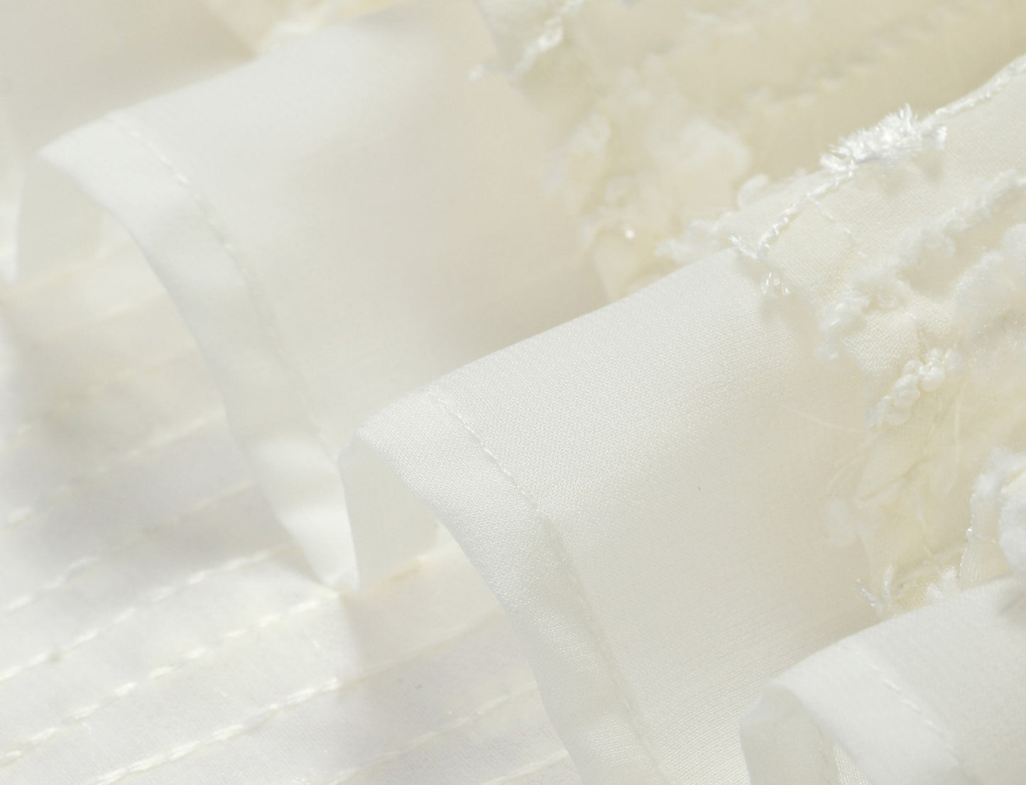 WANGXO | 3D Granular Jacquard Micro-Wrinkle Streamer V-Neck Top & Skirt Set- ADA.