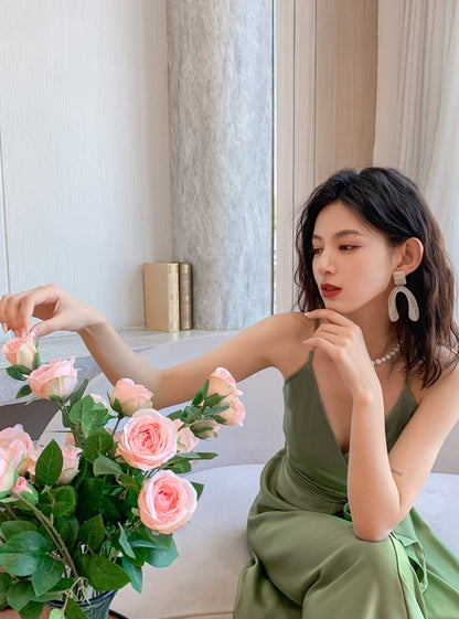 DOLLY Elegant French Style Satin V-Neck Sleeveless Backless Banquet Dress-XENA