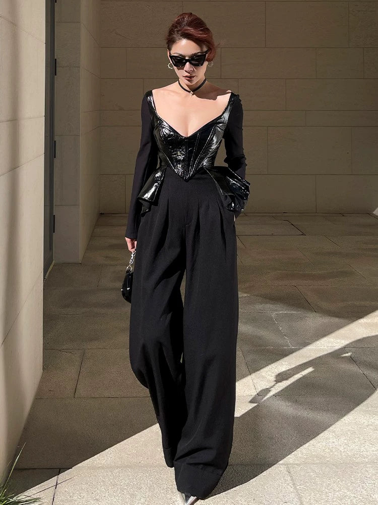 Le Palais  black patent leather fishbone slim top-JENNY