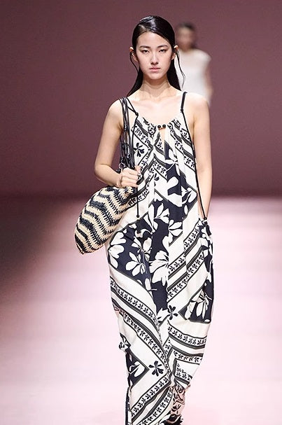 COMME MOI Lu Yan designer's black and white printed shirred dress - OAKLEY.