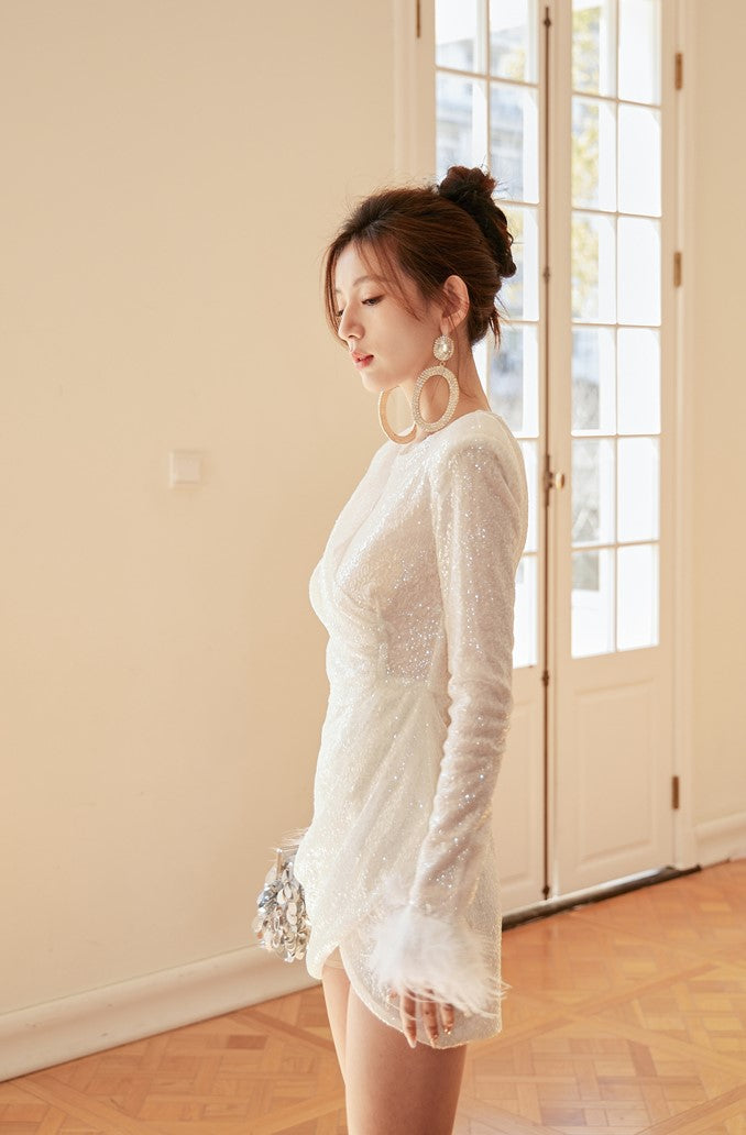 DOLLY Elegant White Crew Neck Long Sleeve Short Sequin Sexy Birthday Dress-LAYLA