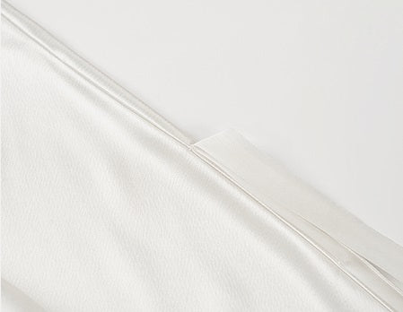 COMME MOI Lu Yan Designer New Women's Half Placket Strip Top Satin Shirt - SAINTS .